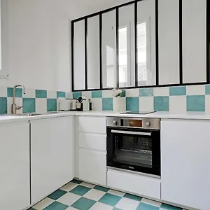 https://magnificent-renovated-apartmentexpo-porte-de-versailles.fr-paris.fr
