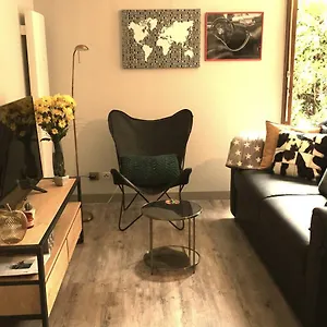 https://the-one-suite-annecy.hotels-rhonealpes.com