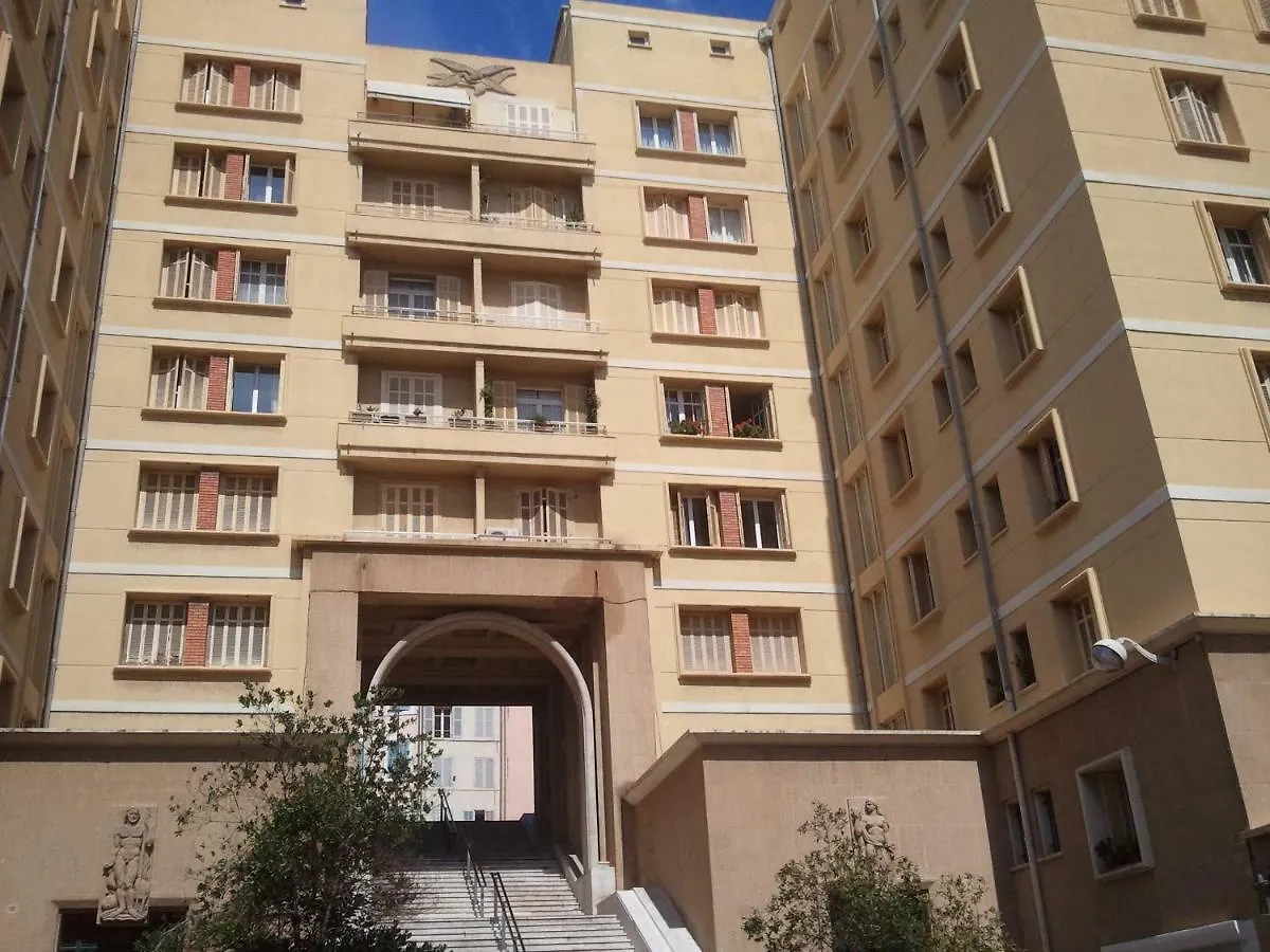 Appartement Vue sur le Vieux Port Marseille 0*,  France